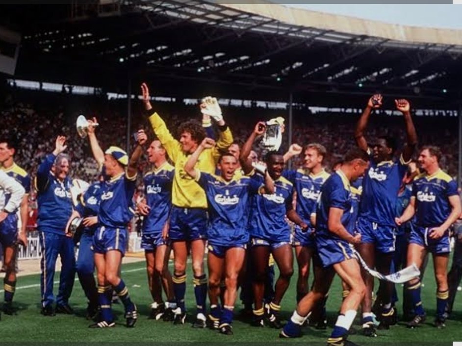 _forgottenfooty's tweet image. The world of football has seen some of its biggest and most successful clubs go bust, come back, and in some cases go bust again ..reforming more than once. 

But who are the Top 10 Biggest clubs that have become Forgotten Football Clubs?

The criteria to keep it simple is 'They…