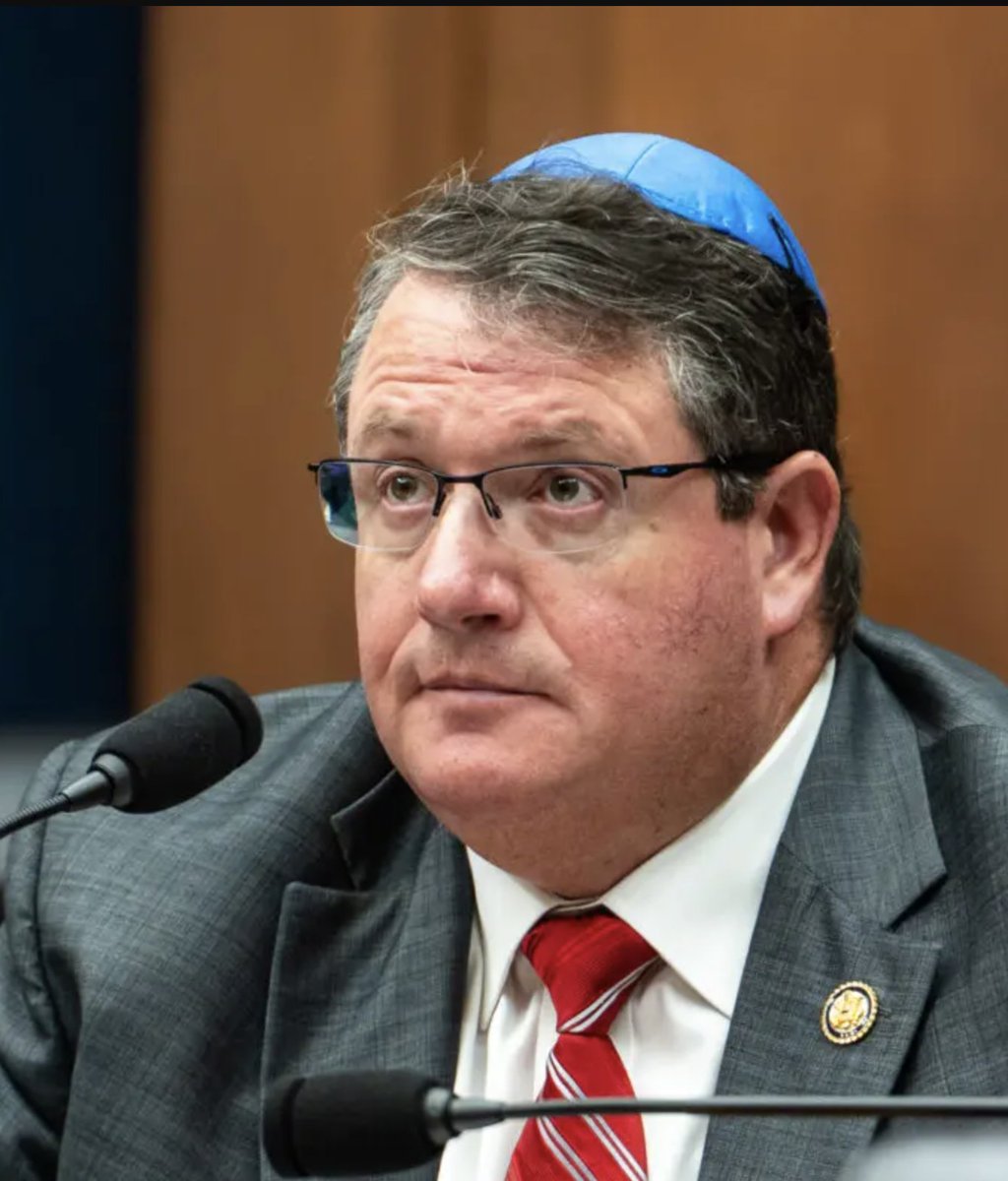 Catherine tweet media