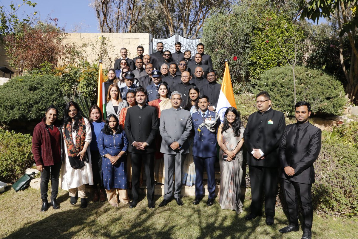 indemtel's tweet image. Embassy of India, Tel Aviv celebrated 77th #Republic Day of 🇮🇳 with the Indian community and friends of India in Israel. 

Ambassador J.P Singh unfurled the national flag and read out Hon’ble President of India’s address.

@MEAIndia @IndianDiplomacy