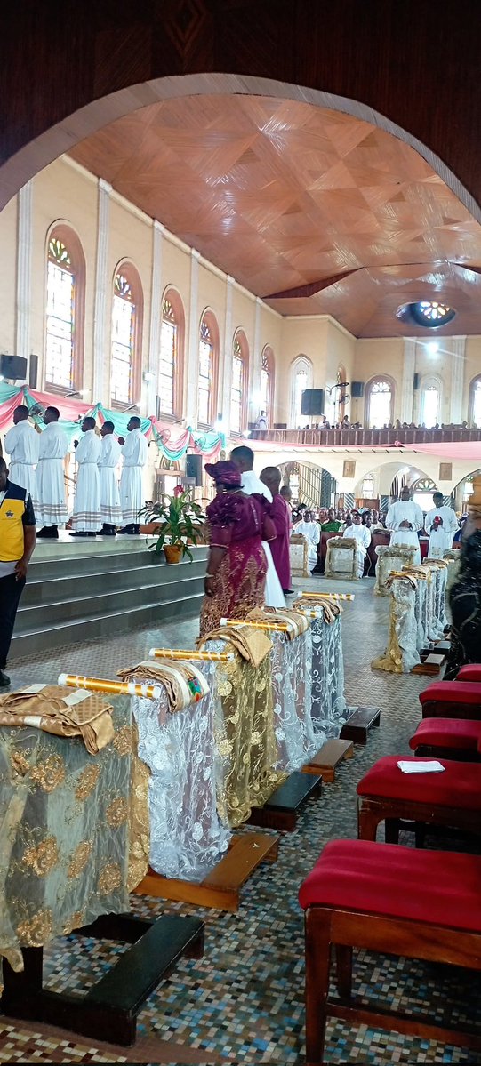 FrUgochukwu's tweet image. Parents presenting their son to the Bishop for a Diaconate Ordination.

Catholic Diocese of Aba, Nigeria.