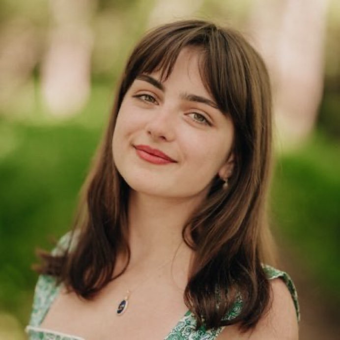 TheBritishIntel's tweet image. 🚨🇫🇷 PICTURED: FRENCH JOURNALIST YONA FAEDDA ARRESTED AND DE-BANKED FOR CRITICISING ISLAM

French journalist Yona Faedda was arrested under France’s hate-speech laws after criticising Islam.

Following her arrest, she was also de-banked, cutting off access to basic financial…