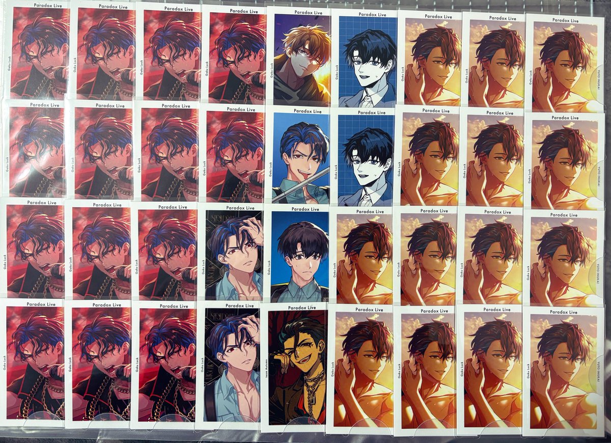 Luck_36han's tweet photo. セリアで良さげなの見っけたから買ってきた〜！
A3にあうらしくて36枚はいるよ〜
ただ挟んでるだけだから結構すぐズレるかも……。
しっかり挟まってるとこははさまってたんだけどな〜。まぁかわいいからよし https://t.co/xP7F8UOyix