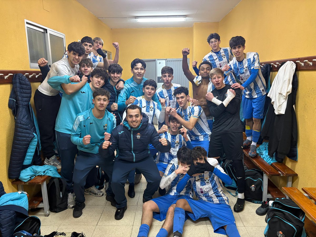 CanteraCFT's tweet image. 🏆 Jornada 17

#CFTJuvenilB 3-0 #EFSportCity

⚽️ Tariku, Oscar y Magan

#CanteraTala 💙🤍