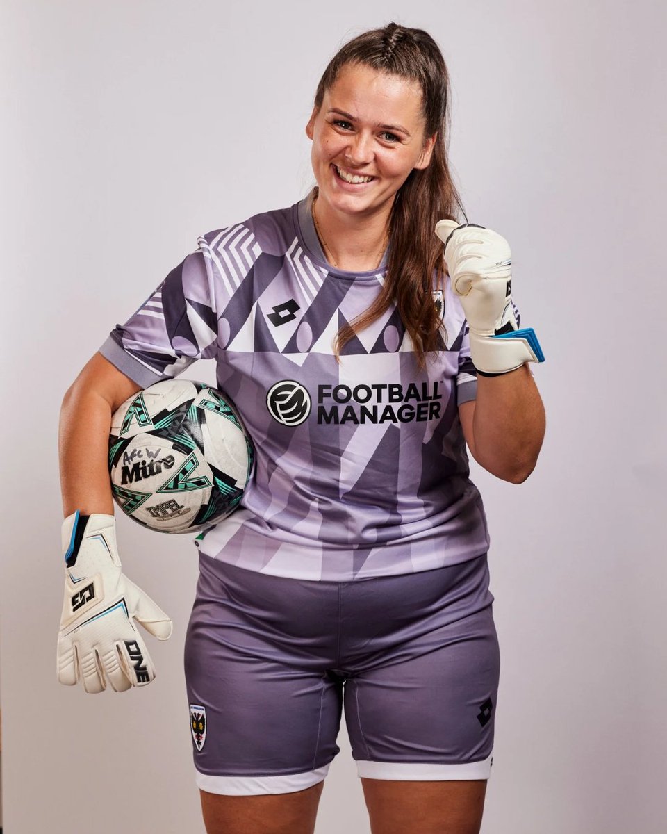 Happiest of Birthdays to our Lauren Allen! 🥳 

Here's hoping you have a fantastic day! 💛💙 

#AFCW