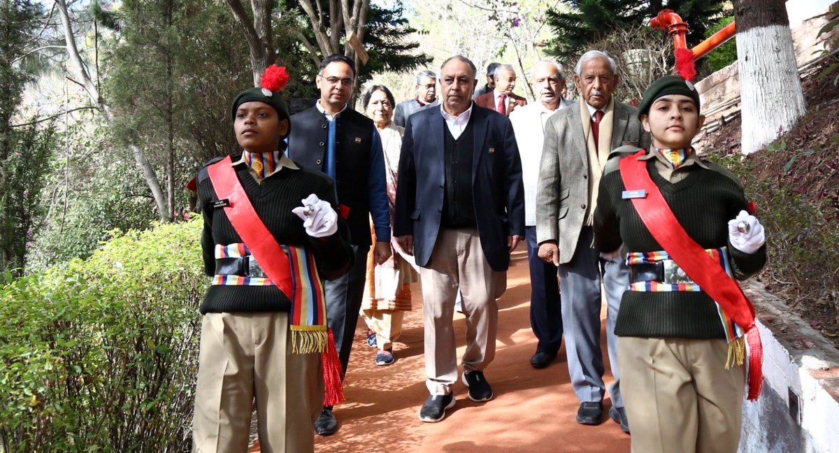 Shoolini University tweet media