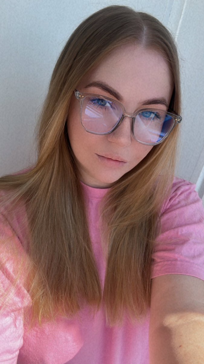 VALERIYA 🎀 tweet media