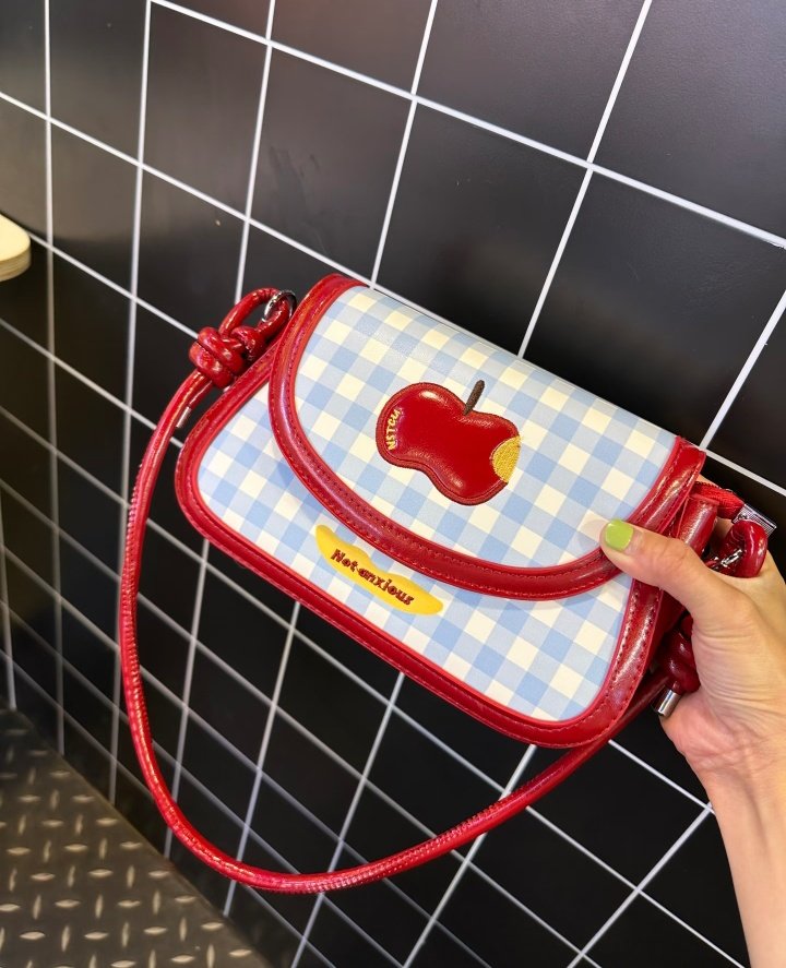 C ﾟ⁠.⁠*⁠･⁠｡ﾟ☆ tweet media