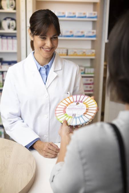 rmartinezfarma's tweet photo. @cofrioja @GobiernoRioja @RiojaSaludd @COFAlava @COFBizkaia @magastelu @ibetolaza 💚 Desde la #FARMACIA, estamos preparados para aportar más ciencia, cercanía y compromiso profesional, viva donde viva el paciente.
#AdherenciaTerapéutica #FarmaciaComunitaria #SPD #FarmaciaAsistencial #SaludConCercanía https://t.co/tOYpTIGDVv