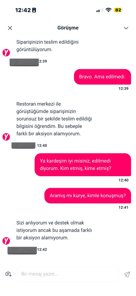 Bence hem restoranlar batsın, hem yemeksepeti. Evden sefer tası ile yemek taşıyalım. Aksiyon alamıyormuş 😱 Aç aç son derece down oldum.