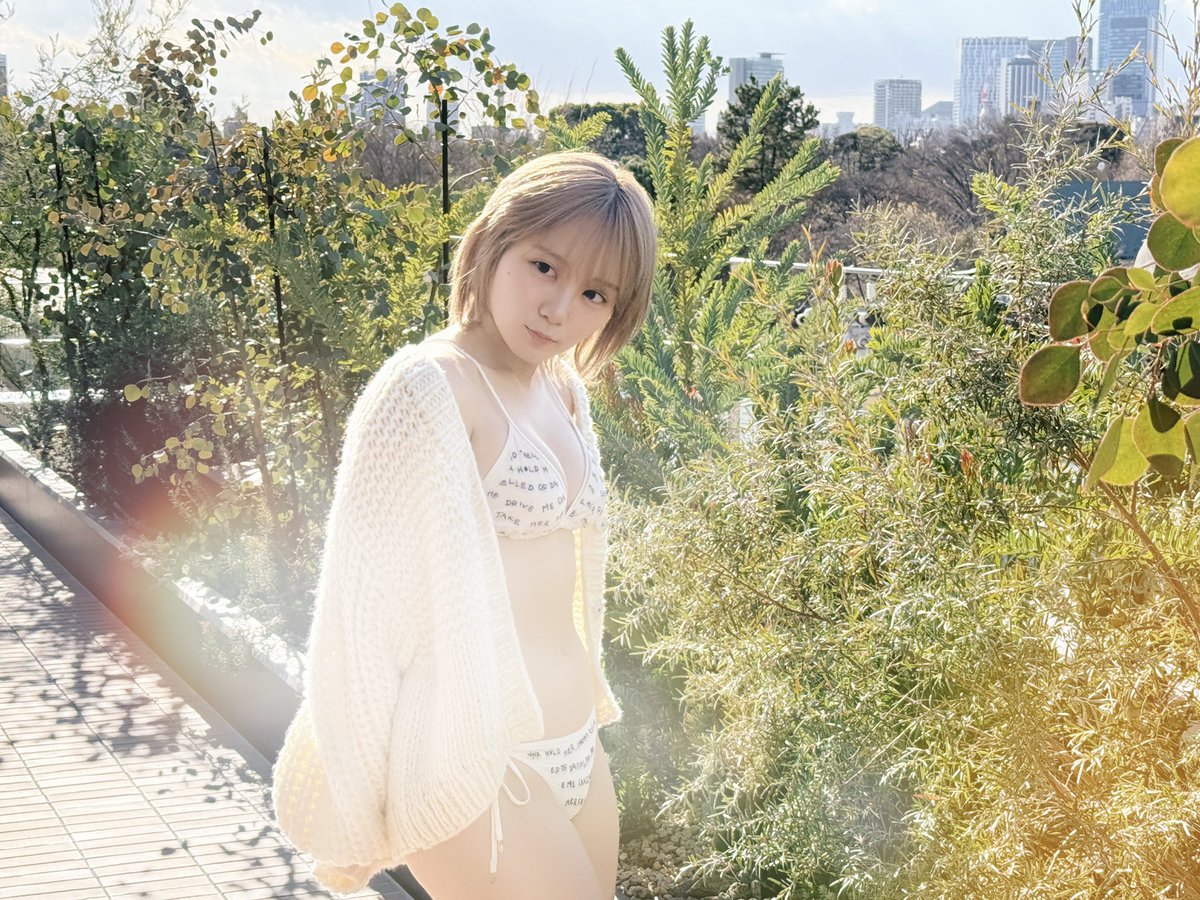 manaka_1st's tweet image. NEW LOOK!!!!

2/20(金)発売❣️
アップトゥボーイvol.360にて
セブンネット版の表紙を飾ってくれます♡♡♡

ご予約スタート▼
7net.omni7.jp/detail/1107681…