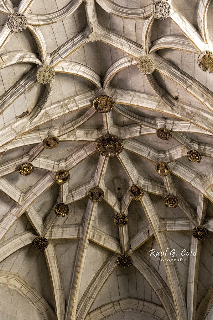 Ciudad Rodrigo (Salamanca) #CatedralCiudadRodrigo #CiudadRodrigo #CatedralDeCiudadRodrigo #Salamanca #PatrimonioUNESCO #PatrimonioDeEspaña #CatedralGótica #ArquitecturaRománica #RománicoGótico #CiudadRodrigoSalamanca #CatedralSalamanca #HistoriaDeEspaña #MonumentoNacional