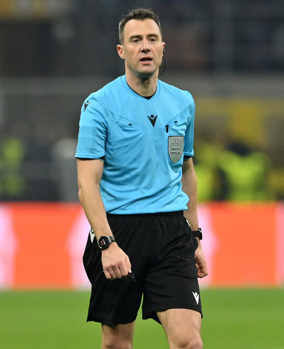 SrAnsetzungen's tweet photo. UEFA Champions League, 8. Spieltag
Athletic Bilbao ๐ช๐ธ - Sporting Lissabon ๐ต๐น(Mi., 21 Uhr)
๐โโ๏ธ: Felix Zwayer ๐ฉ๐ช
๐ฉ: Robert Kempter ๐ฉ๐ช
๐ฉ: Christian Dietz ๐ฉ๐ช
4๏ธโฃ : Florian Badstรผbner ๐ฉ๐ช
๐ฅ : Bastian Dankert ๐ฉ๐ช
๐ฅ : Pascal Mรผller ๐ฉ๐ช
#Zwayer #ATHSPO #UCL https://t.co/XhKdAoN3ew