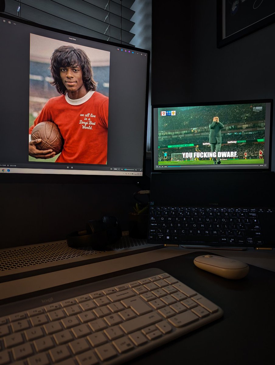 Alternative MUFC. tweet media