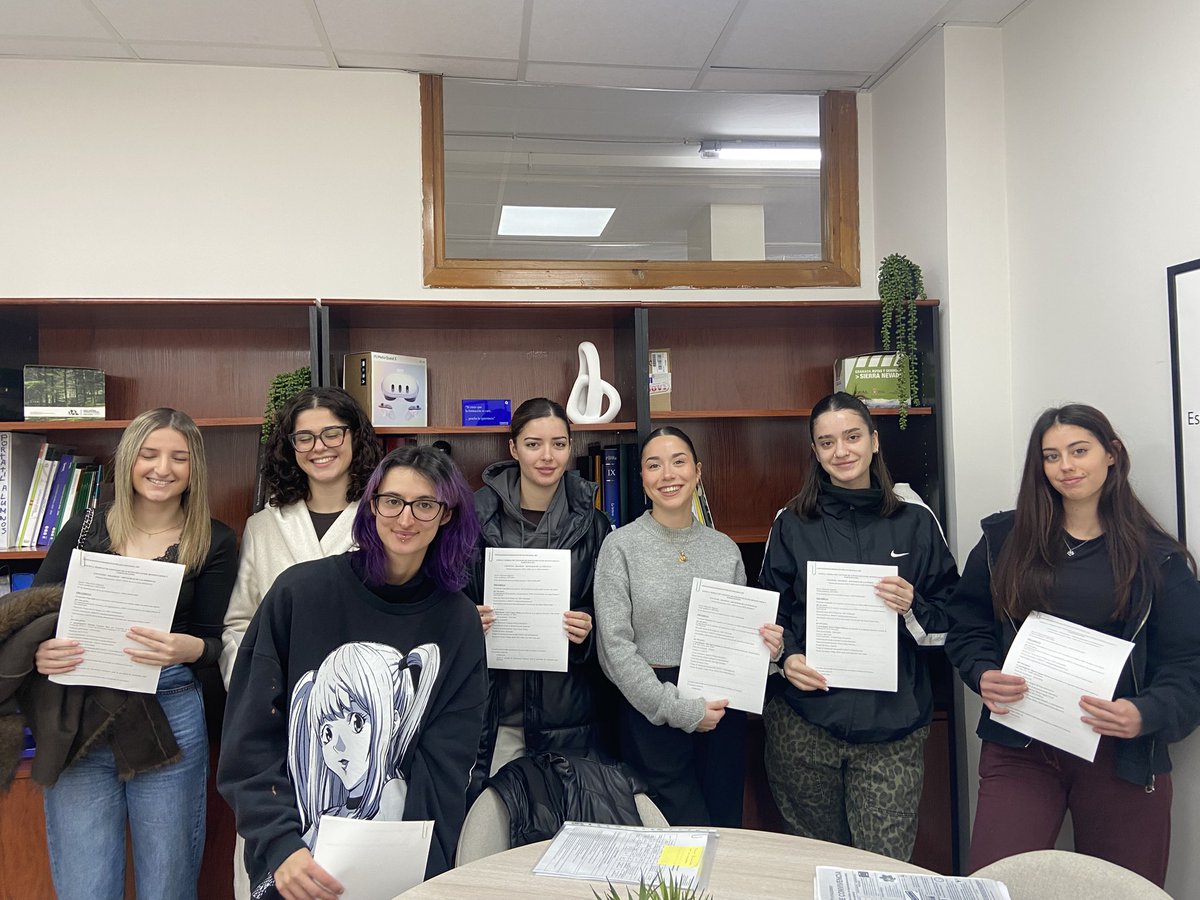 cpifp_aynadamar's tweet photo. 🌍✈️ Nuestras alumnas comienzan su aventura Erasmus+: Alemania, Italia y Portugal les esperan para vivir una experiencia profesional y personal inolvidable. ¡Mucho éxito! 💙
#ErasmusPlus #OrgulloFP https://t.co/YFqoYdUf7W