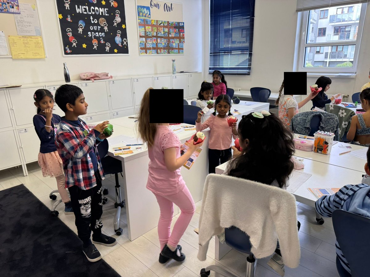 JonOnPaper_'s tweet image. W Krakowie funkcjonuje również "Da Vinci's International Schools", instytucja odpowiedzialna za sprowadzanie do Krakowa dużej liczby trzecioświatowych "uczniów", wraz z rodzinami, głównie z południowej Azji. Znajduje się pod adresem Pilotów 4C.