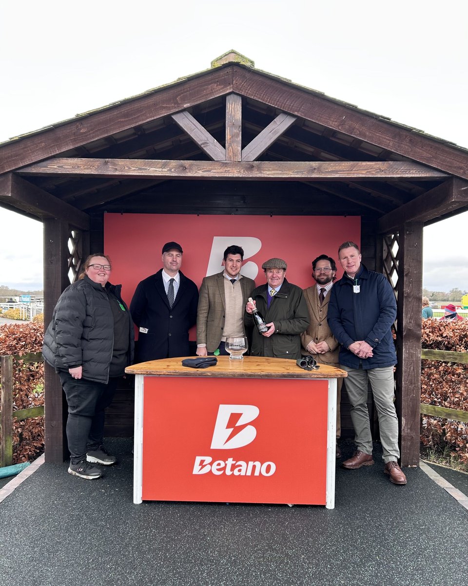 Hazelton Mountford tweet media