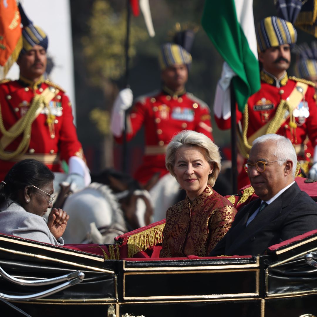 EU_Commission's tweet image. Today we join India in celebrating Republic Day.

Our partnership is built on a shared goal to tackle the world’s greatest challenges.

As we look forward to tomorrow’s EU-India Summit, we are ready to take our next step together. 🇪🇺🇮🇳