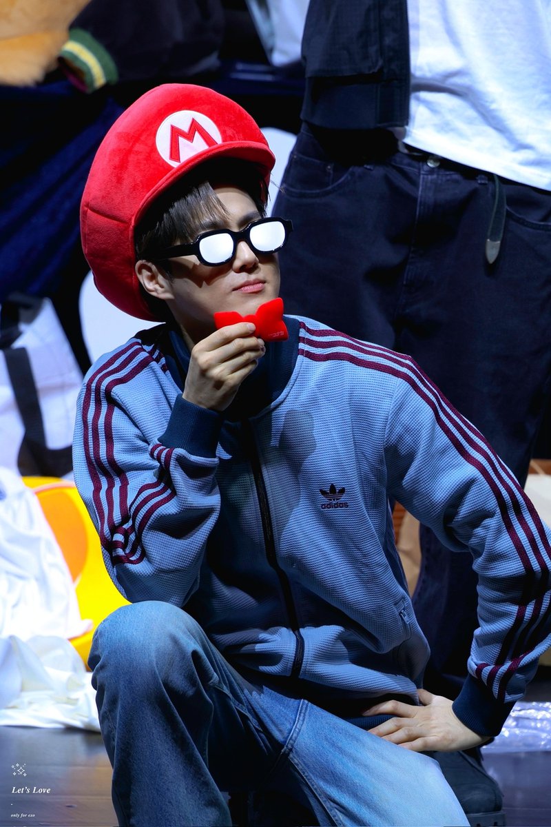 260125 위드뮤 팬싸인회
내 이름은 코난, 마리오죠🍄
#수호 #김준면 #SUHO