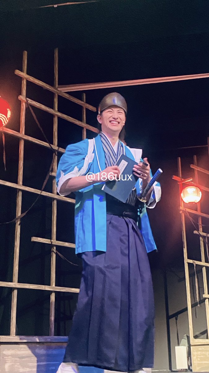 186uux's tweet photo. やっぱり伊万里くんが近藤勇演じてるのはグッとくるものがあり。しかも京都で、三条大橋の近くで。来てよかったな〜…🥲
やっぱ幕末の男たちって、未来への不安の中にも「輝かしい未来が待っている！」と言わんばかりの人生を歩んでいて良い。となりました。楽しかった！

#幕末松風録 #伊万里有 https://t.co/Zh4SHhpa3P