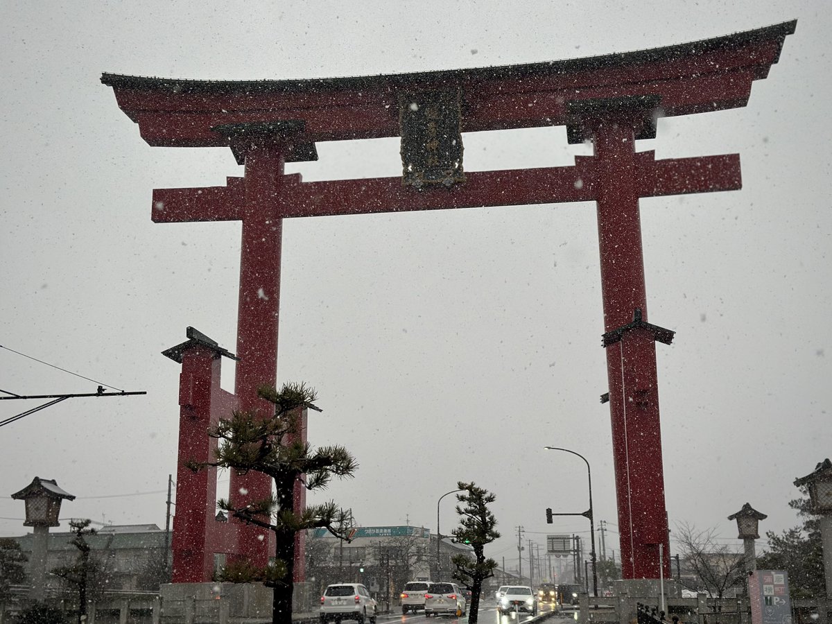 HIROYUKI_Aqui tweet picture