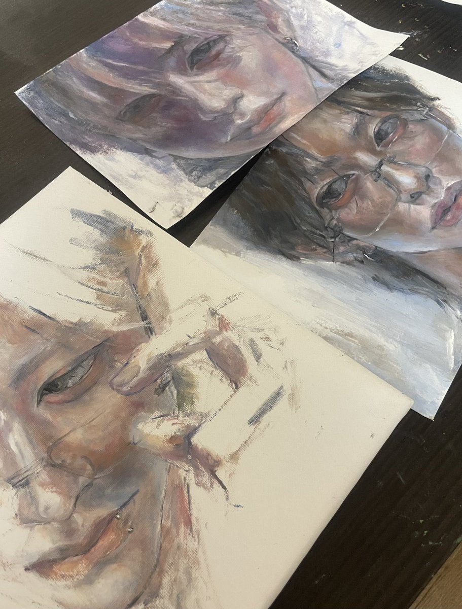 enooon1's tweet image. 今描いてるやつ