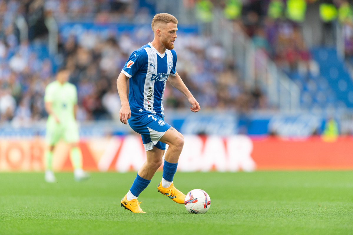 MatteMoretto's tweet image. Carlos Vicente Robles al Birmingham está a punto de cerrarse. 

Los dos clubes, cerca de un acuerdo total. El futbolista está listo para viajar.