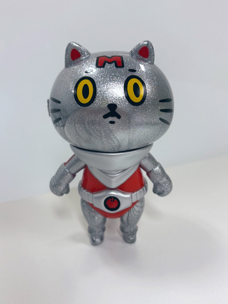 ママンマン　シルバー&レッド　バケタンブログ バケタンブログ ママンマン シルバー&レッド