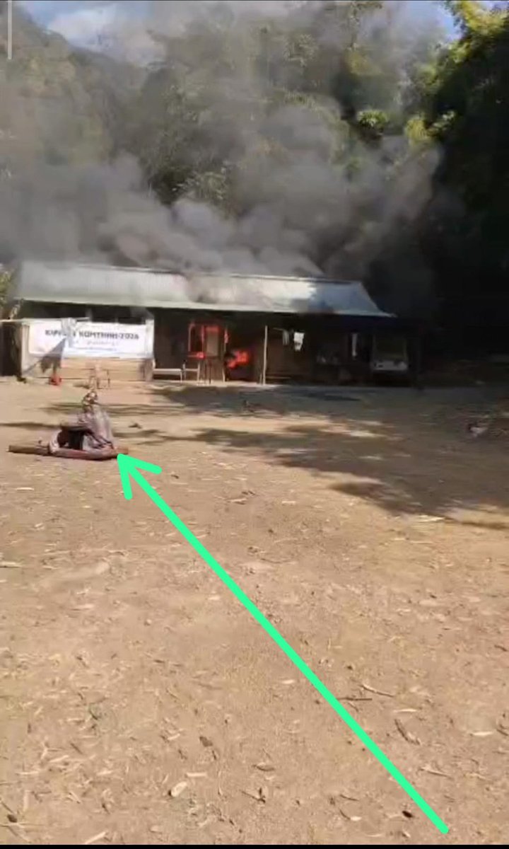 According to NSCN IM and ZUF Kamson, Oranges, Litchi plants are poppy plants. They claim to destroy poppy plants and huts while burning Songlung-Waphong Kuki village <a href="/ANI/">ANI</a> <a href="/adgpi/">ADG PI - INDIAN ARMY</a> <a href="/Spearcorps/">SpearCorps.IndianArmy</a> <a href="/official_dgar/">The Assam Rifles</a> <a href="/pbhushan1/">Prashant Bhushan</a> <a href="/jeegujja/">Greeshma Kuthar</a> <a href="/thewire_in/">The Wire</a>