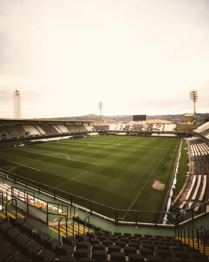 Albinegros..a las 20h esperamos vuestros mensajes en directo.
Teve4.com Y TDT para toda la Provincia de Castellón!!
Hemos ganado un punto o hemos perdido dos?
Te leemos!!
Después pondremos la alineación de hoy!!
PPO!!