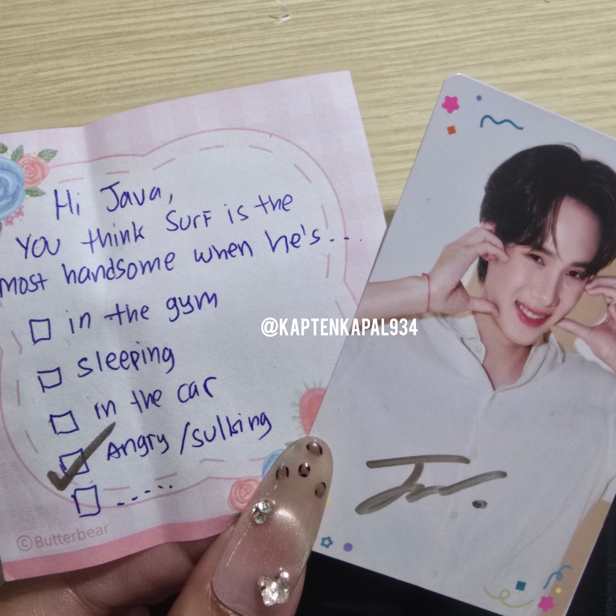 260125 Naiin Fansign:

So, <a href="/swensurf/">ซาเวนเซิร์ฟ</a> thinks Java is the cutest when he eats and <a href="/javabh28/">จาว่าครับ</a> thinks Surf is the most handsome when he's angry/sulking (he adds it's because of his voice) 😝😝😝😝

FIRST FANSIGN WITH SURFJAVA

#สนามอ่านเล่น2026xSurfJava
#swensurf #javabh #SurfJava