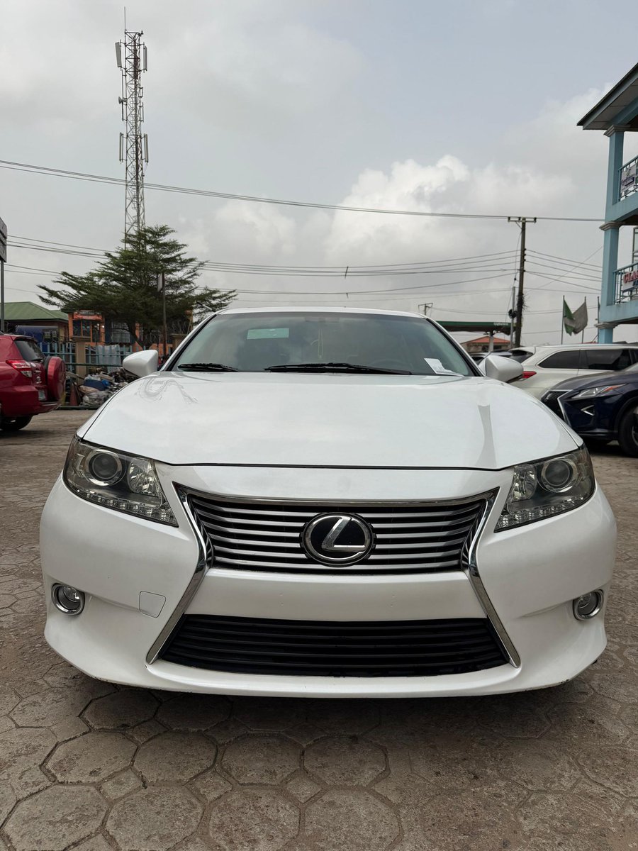 homautos's tweet photo. 2014 Lexus ES350
TOKS 
2025 import
💯 accident free
Open Roof
Reverse Cam 
📍Lagos
🏷️ 18 Million

Send a DM or WhatsApp 08026245425
https://t.co/eNblMU3Qnk

Arsenal #ARSMUN Man U Happy New Week GGMU Amen #CRYCHE Chelsea https://t.co/2ELho1D7NH