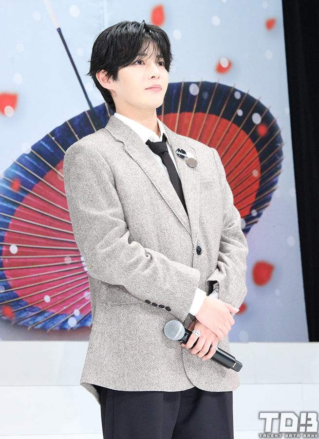 talent_databank's tweet photo. ＜映画『木挽町のあだ討ち』完成披露舞台挨拶＞

なにわ男子・長尾謙杜、今年始めたいことは“乗馬”
「午年で年男、かっこよく乗れるように努力したい」 

▼詳細はこちら
https://t.co/sAfDgPHaRv 

#長尾謙杜 #なにわ男子 #木挽町のあだ討ち https://t.co/xkJiVtQeUw