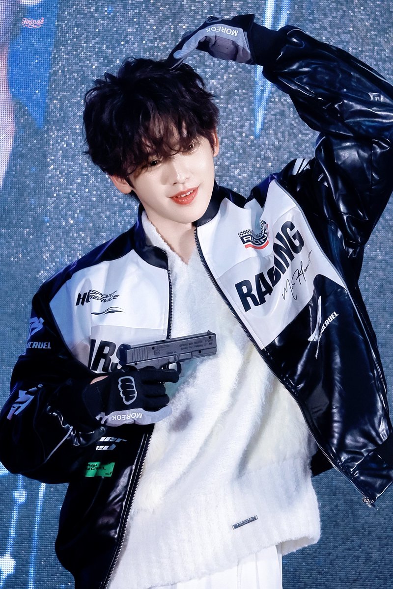 Firstlove_0406_'s tweet image. 260125

#이다을 #leedaeul #폴라릭스 #POLARIX #李多乙 #daeul