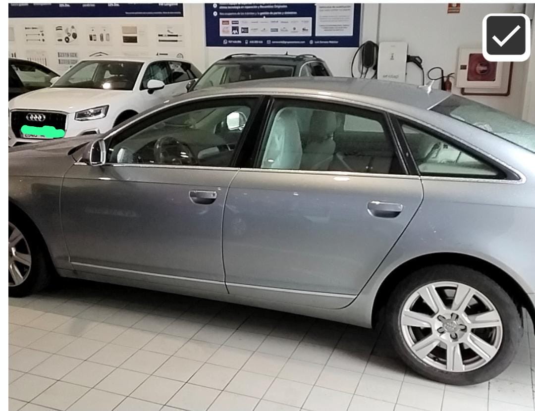 Han robado el coche de un amigo en la zona sur de Madrid hace 3 horas por favor RT a ver si lo encontramos. <a href="/guardiacivil/">Guardia Civil</a> <a href="/policia/">Policía Nacional</a> <a href="/policiademadrid/">Policía Municipal de Madrid</a>