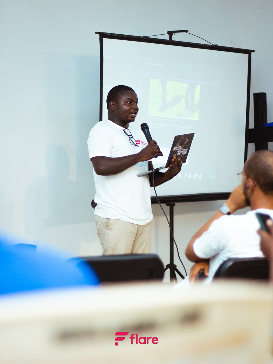 IzuchukwuJ99034's tweet photo. Spent part of the weekend at the @FlareAfrica_ event, connecting with other builders. We had thoughtful discussions on what makes @FlareNetworks unique, including its focus on data, interoperability, and real-world use cases.
#FlareNetwork #FlareStudio #flareAfrica https://t.co/jfqYwXTVXP