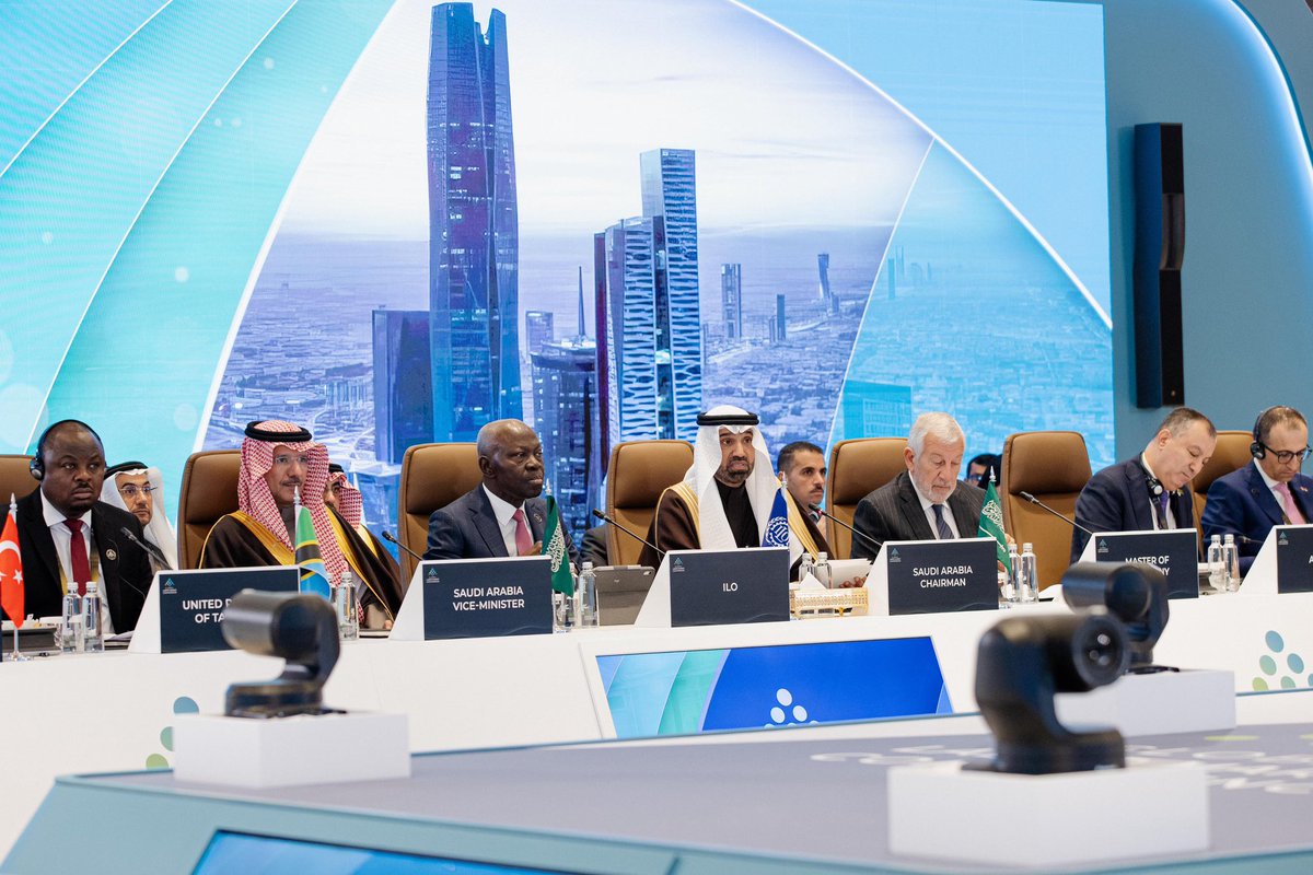 عبدالله بن ناصر أبوثنين tweet media