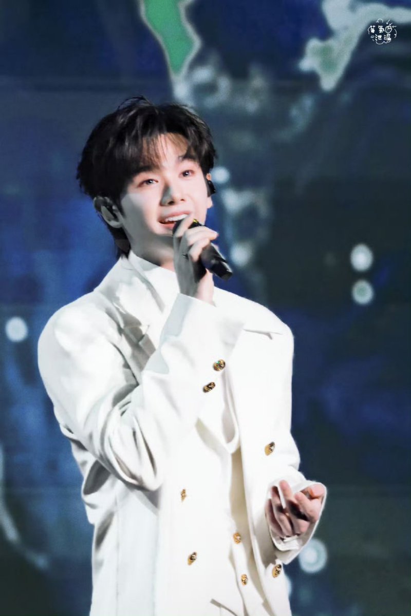 26.01.2026 | Fansite update

NNINE RAYLI 30THANNIVERSARY
#GQCx瑞丽30周年

#นายท่านกรชิต #GaoQingchen #高卿尘 #Nine

cr.莓氣泄漏_高卿尘