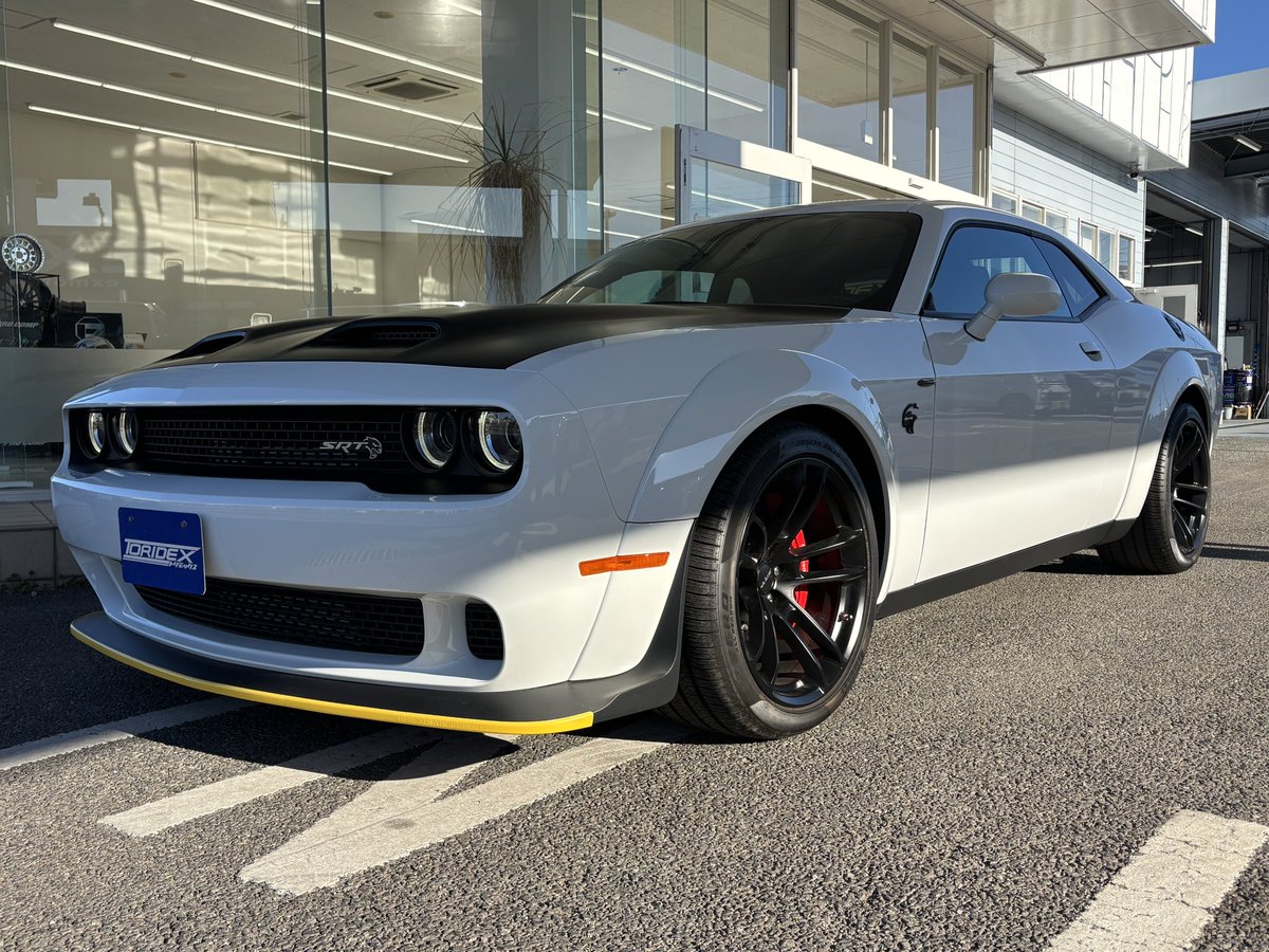 ダッジチャレンジャー ヘルキャット レッドアイ 守谷店にて展示販売中