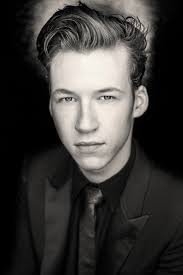 merlinpapin3's tweet photo. On souhaite un Bon Anniversaire à #DevinDruid qui a 28 ans on peut le voir dans
The Pale Door
Back Home
Cam Imperium
13 Reasons Why
USS Greyhound
Teckel
Olive Kitteridge
@FredOL69007
❤️si vous aimez https://t.co/gZqnINWeyO