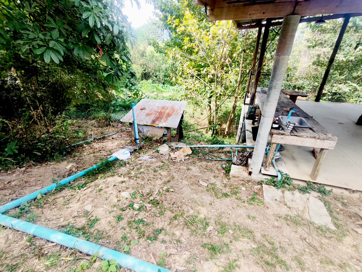 jub_nature's tweet image. พื้นที่บริเวณลานชั้น 3 มีเพิงพักนั่งเล่น และสามารถทำกิจกรรมกลุ่ม หรือคู่ได้ครับ