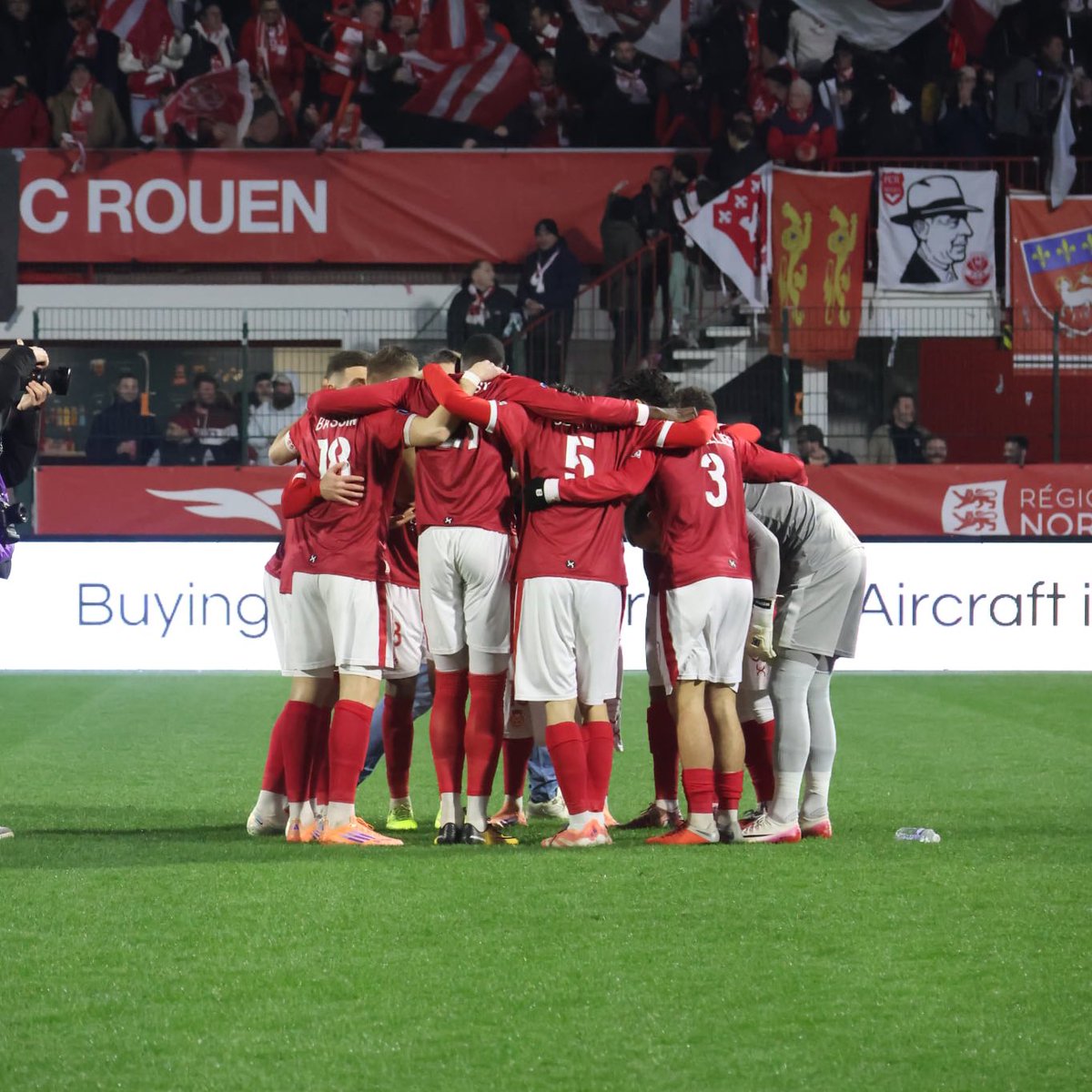 1️⃣2️⃣ - Avec 12 matchs consécutifs sans défaite en championnat, le FCR enregistre sa plus longue série d’invincibilité lors d’une même saison en National.
