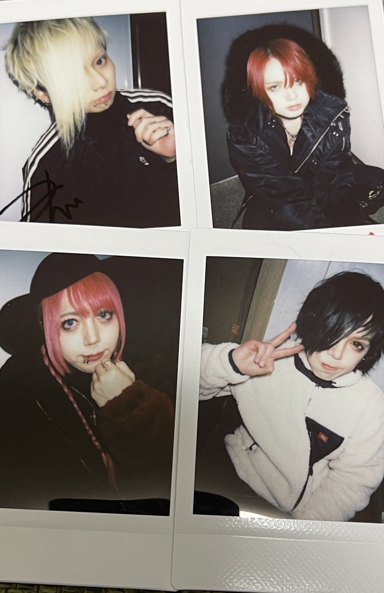 通販情報】 商品に過去衣装のチェキ、またキャンセル分等の限定チェキ