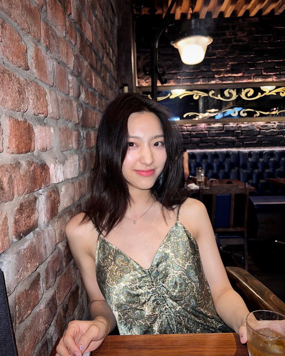 romface0107's tweet image. #이새롬 #leesaerom #이새롬얼굴