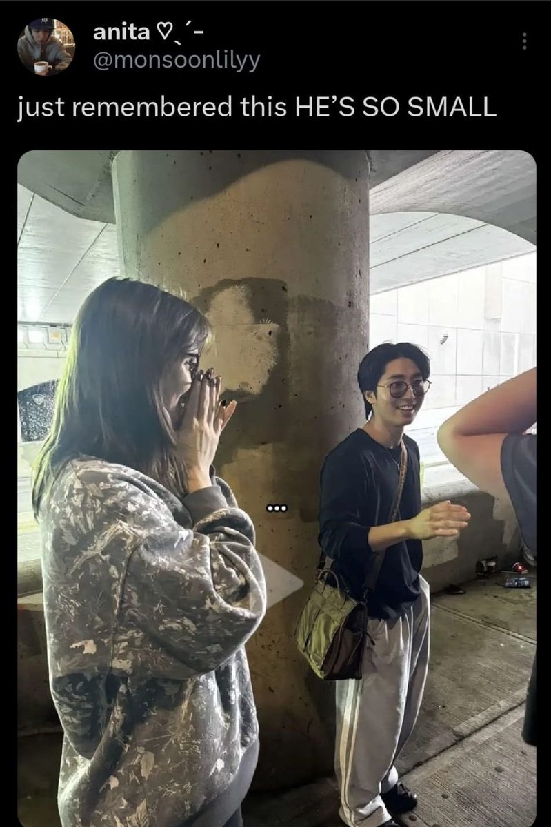 gloomxparx's tweet image. Im gonna need all the most 'in real life' photos of jisung youve seen bc i remember when this photo dropped and everyone was like now thats what he really looks like!!!! and no one could explain it