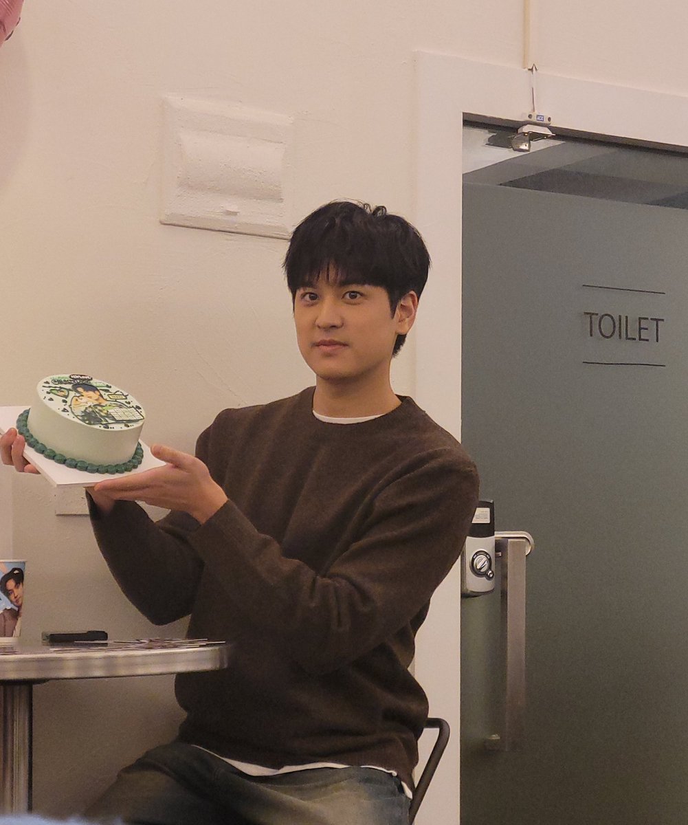 app1ebob's tweet image. 생일축하해💚
#Chanwoo28thBDAY 
#찬우생일축하해용