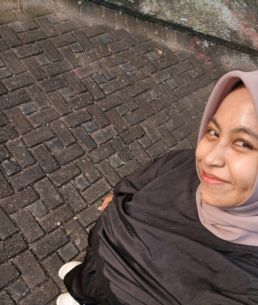 nabilaa tweet media