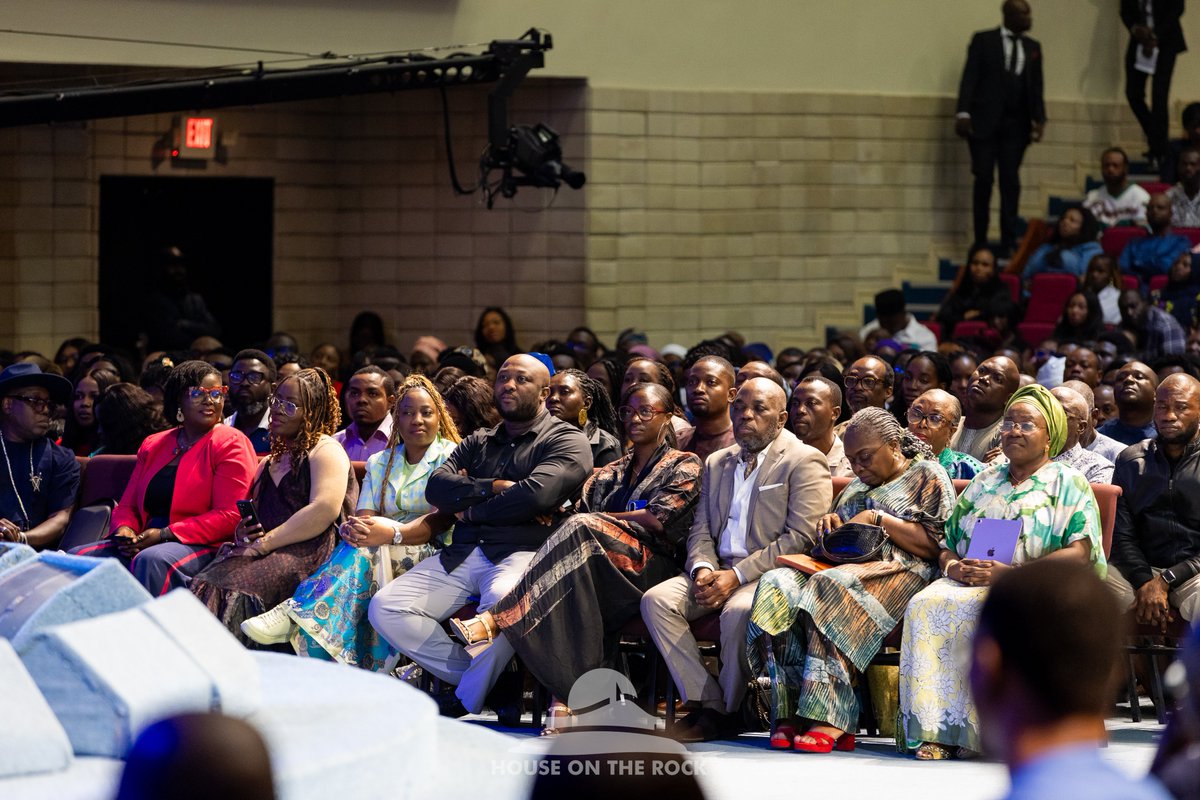 HouseOnTheRock's tweet photo. Catch a word today that will walk you through the process of your purpose. #RefreshWednesday promises to give you that word. Service starts by 6 pm and streams across on our Facebook, YouTube, Mixlr platforms, and on our website - ‘https://t.co/Sz5OaAEFB1.’ 

#Share to invite others.

#HOTRService
#HOTROnline
#HouseOnTheRock
#SundayService