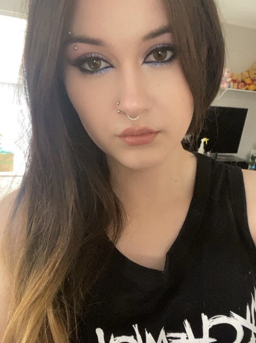 d3m0lvr's tweet photo. ⠀⠀
⠀21, nb, aotearoa, ednos, pro recov
⠀ ⠀    #edtwt ⠀<3 ⠀#moothunt
DNI -18, fatphobic/hateful in any way
⠀⠀ ⠀⠀⠀♡ &amp; ↻ to be moots
⠀⠀⠀⠀   ⏔⏔⏔ ꒰ ᧔ෆ᧓ ꒱ ⏔⏔⏔
⠀⠀⠀⠀ https://t.co/sUXuMVPHpK