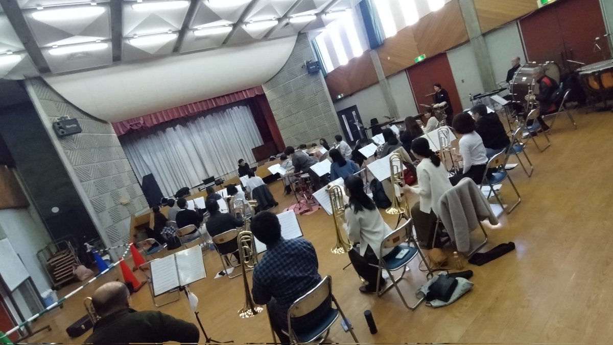 2月、3月に控えた #演奏会 に向けて、合奏しました。
この先、春に向けてイベント盛りだくさんで、楽しみです☺️ᡣ𐭩

さて、先日新入団員が入りましたが、まだ引き続き  #団員募集 しております！\(*°∀°*)/
春に向けて一緒に音楽を楽しめる仲間、大歓迎です🎶

 #吹奏楽  #君津
