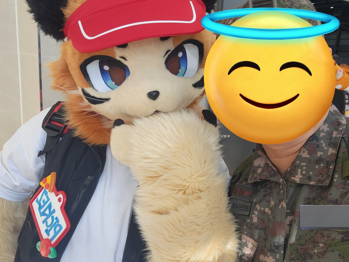 _ly219's tweet image. 피클즈님 리듬게임 하시는걸로 먼저 알게 되었었는데 실제로 뵙게 되어서 좋았습니다! 너무 귀여워용 

@IM_PICKLEZ